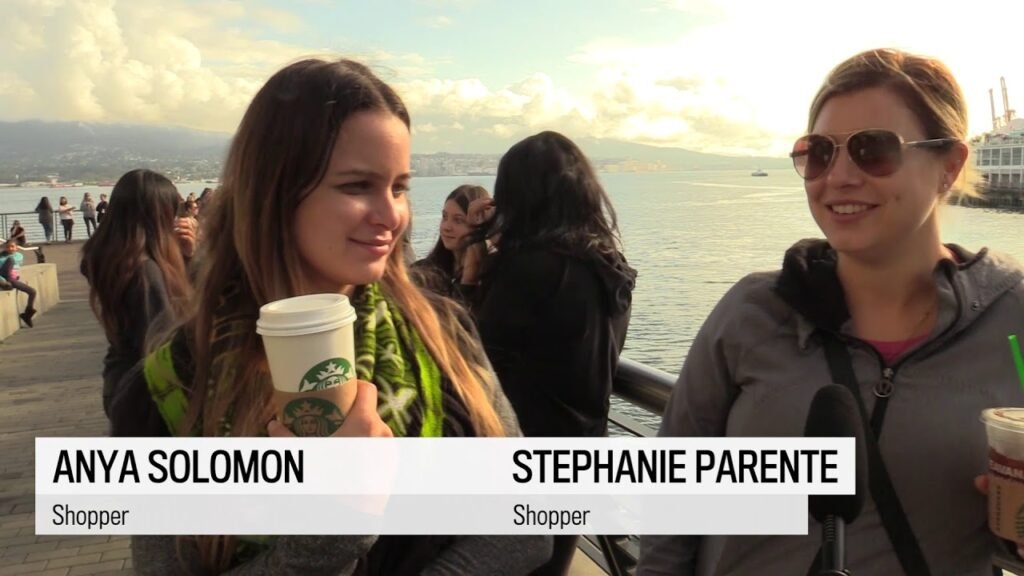 Aritzia warehouse sale event