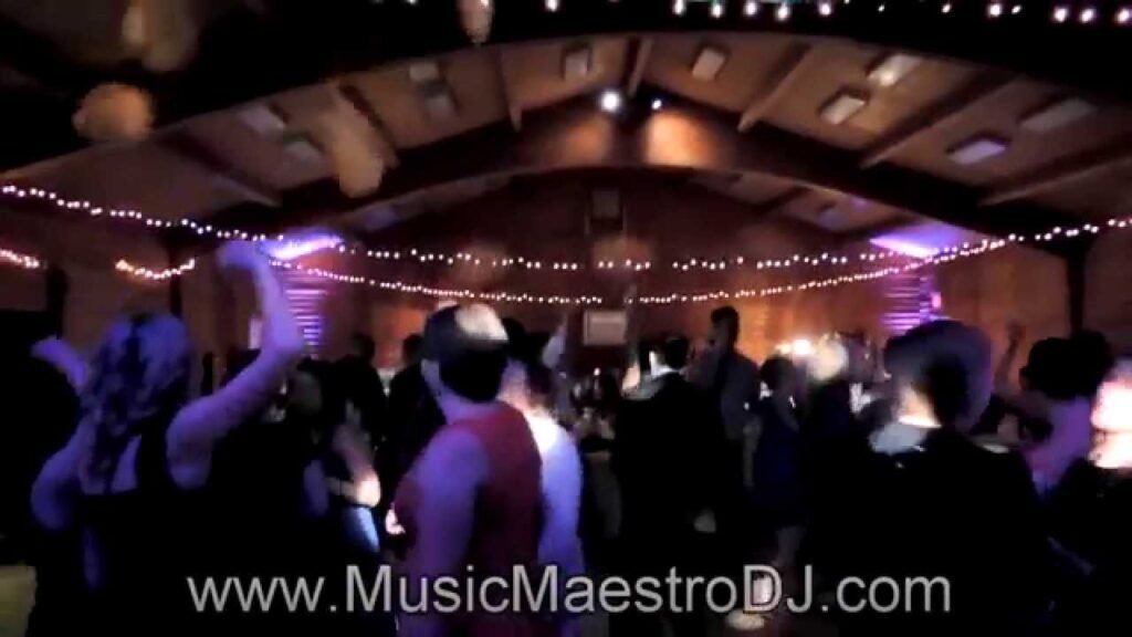 Dan & jenna's wedding reception at west langley hall - vancouver wedding dj music maestro!
