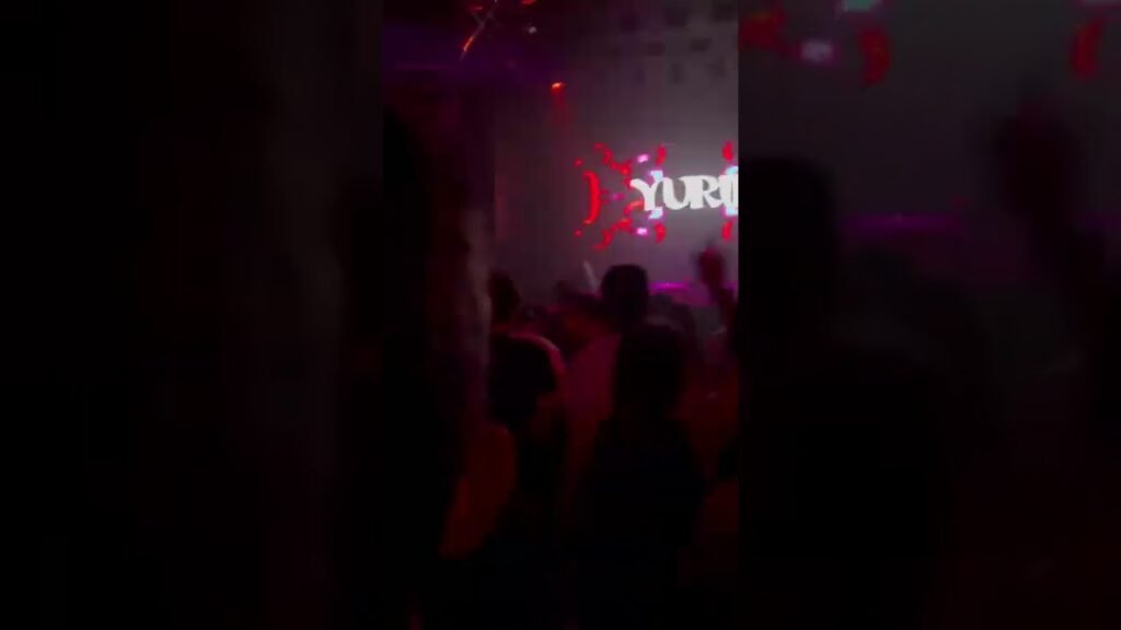 Dj yurie - @celebrities nightclub - vancouver 🇨🇦