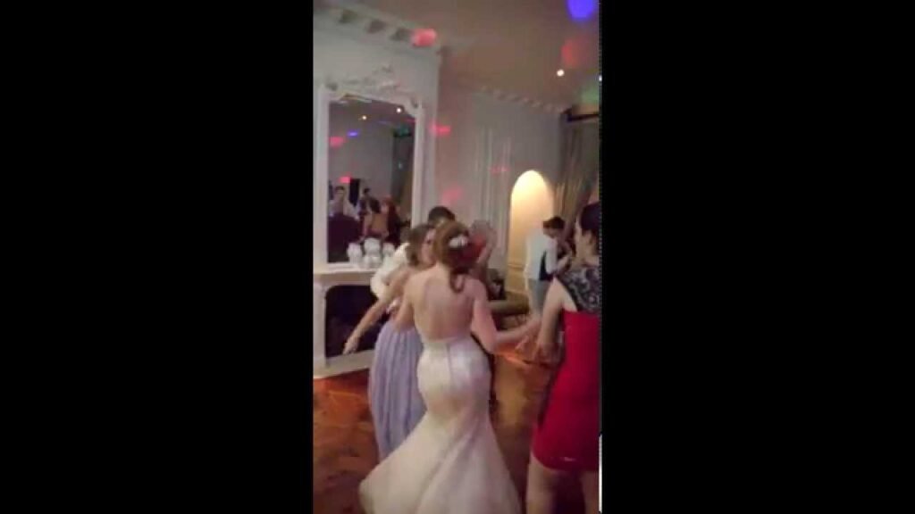 Melbourne wedding dj 21st century wedding dj's mc's - all functions