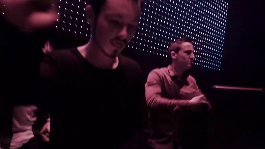 What your vancouver wedding dj can do? | call 1 (800) 431-4685