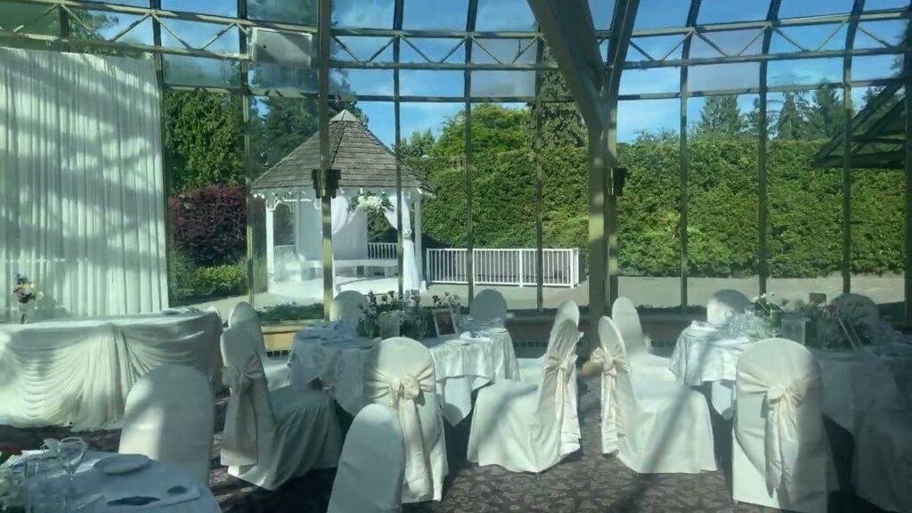 Budget-friendly #wedding venues in bc #weddingplanner  #music #newlands golf & country club