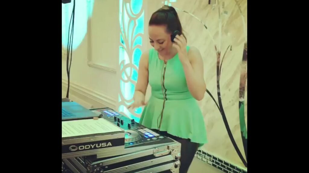 Dj lady e in the mix - the new great caesar banquet hall lebanese/syrian wedding
