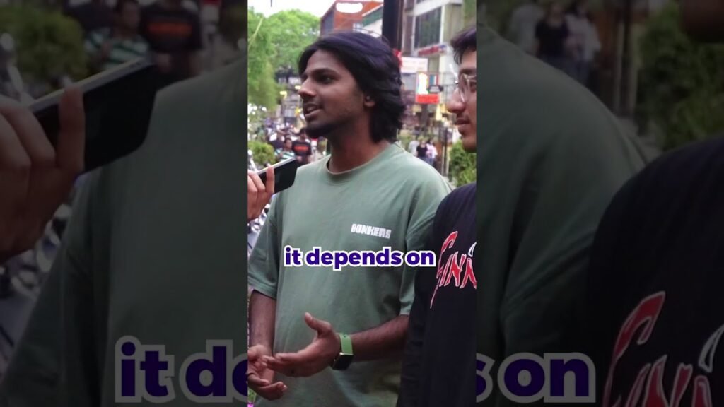 How much does event management pay?