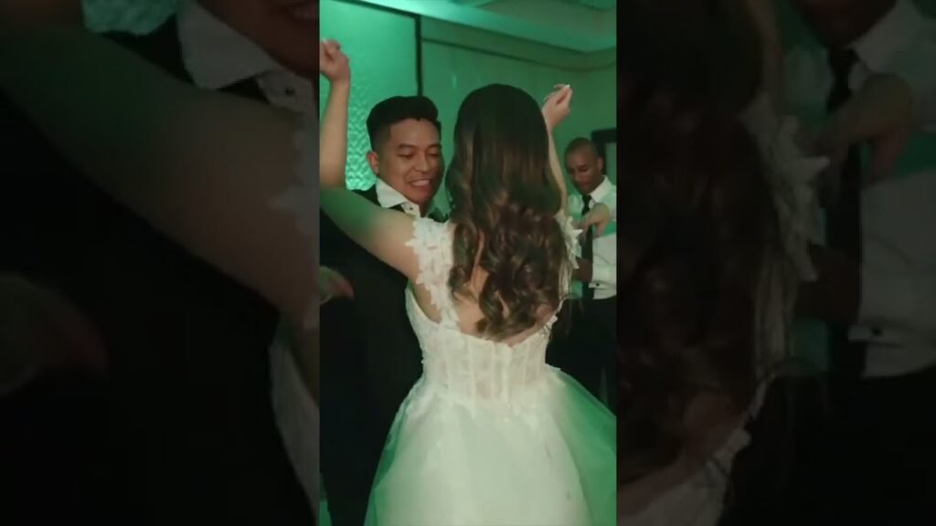 Signature wedding & events vancouver - dj & photobooth