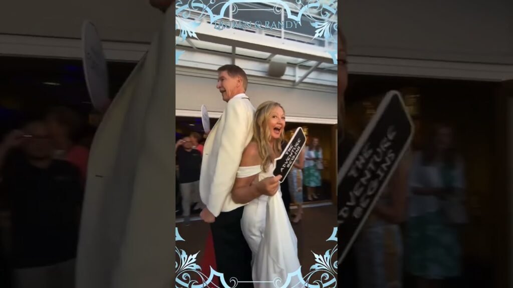 Vancouver'S 360 Photo Booth Experience #Wedding #Photobooth #Photoboothrental #Vancouverweddings | Vancouverdiscjockeys 3 Vancouver's 360 photo booth experience #wedding #photobooth #photoboothrental #vancouverweddings