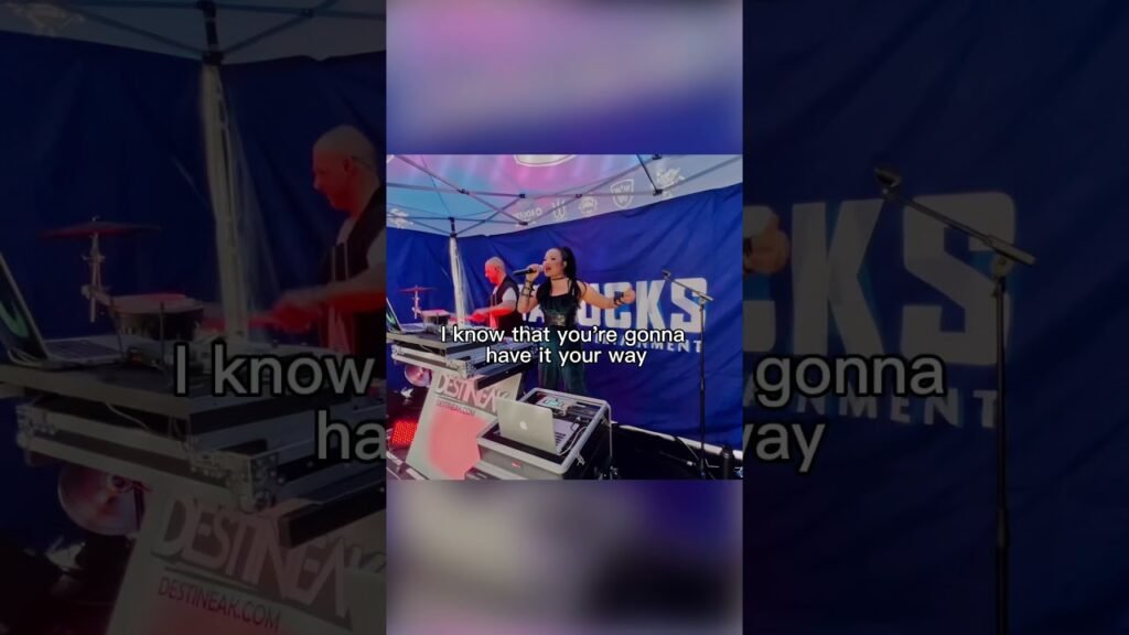 Waterfalls by tlc vs bassix vs destineak mashup recorded live at rogers arena for canucks