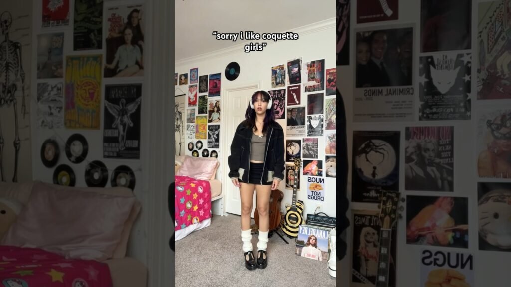 What’s your favorite aesthetic? 🫣 #outfit #outfitideas #style #fashion